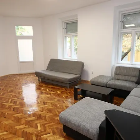 Ibolya Apartment Szeged